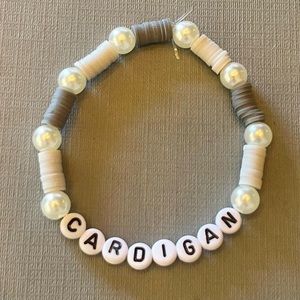 TAYLOR SWIFT Eras Tour Friendship Bracelet Cardigan Folklore Album